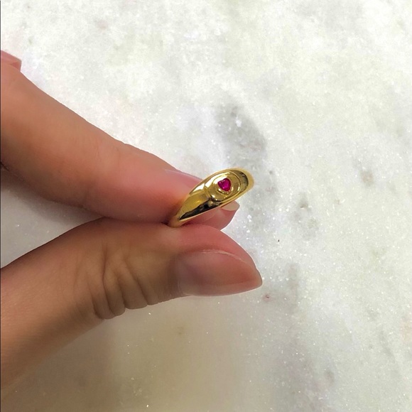 Dainty Pink Heart Stone Signet Ring, Ruby Heart - Picture 4 of 12